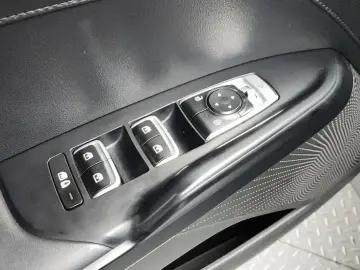 2021 Kia K5 с пробегом 130 858 км