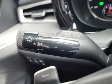 2021 Kia K5 с пробегом 130 858 км