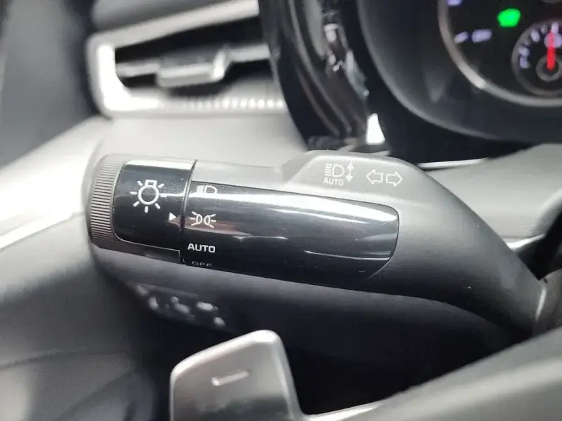 2021 Kia K5 с пробегом 130 858 км
