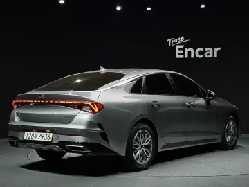 2021 Kia K5 с пробегом 65 097 км