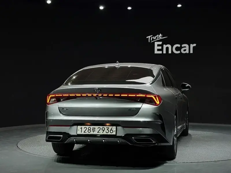 2021 Kia K5 с пробегом 65 097 км