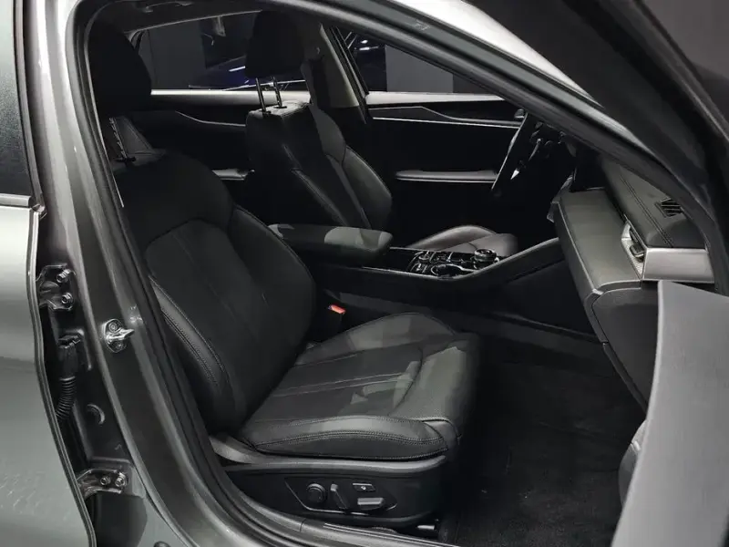 2021 Kia K5 с пробегом 65 097 км
