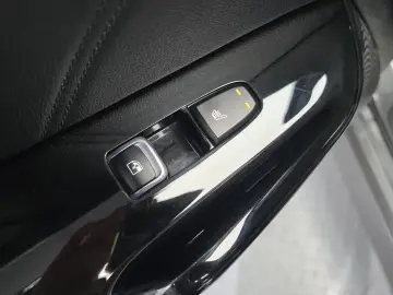 2022 Kia K5 с пробегом 96 067 км