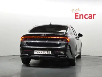 2022 Kia K5 с пробегом 103 787 км