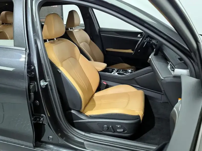 2022 Kia K5 с пробегом 103 787 км