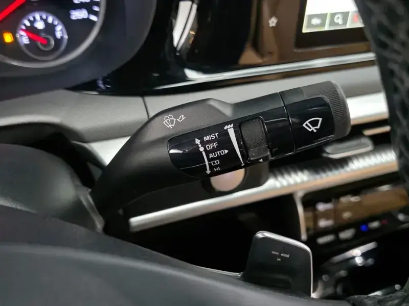 2022 Kia K5 с пробегом 103 787 км