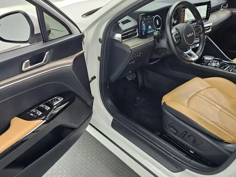 2022 Kia K5 с пробегом 66 080 км