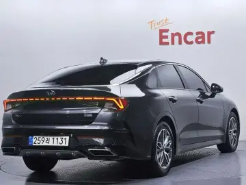 2021 Kia K5 с пробегом 74 976 км
