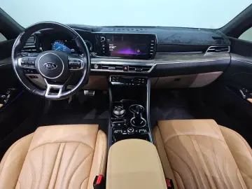 2021 Kia K5 с пробегом 74 976 км