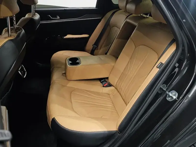 2021 Kia K5 с пробегом 74 976 км