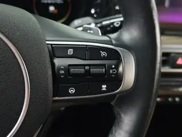 2021 Kia K5 с пробегом 74 976 км