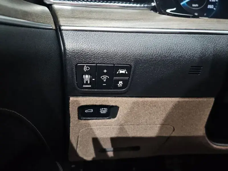 2021 Kia K5 с пробегом 74 976 км