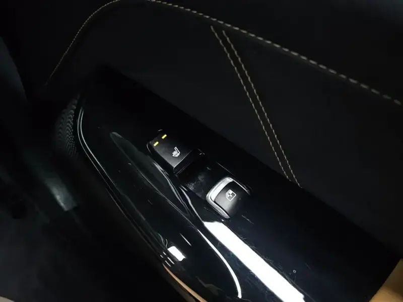 2021 Kia K5 с пробегом 74 976 км