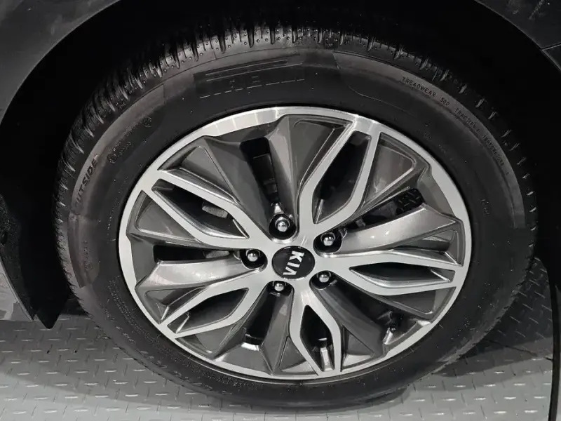 2021 Kia K5 с пробегом 74 976 км