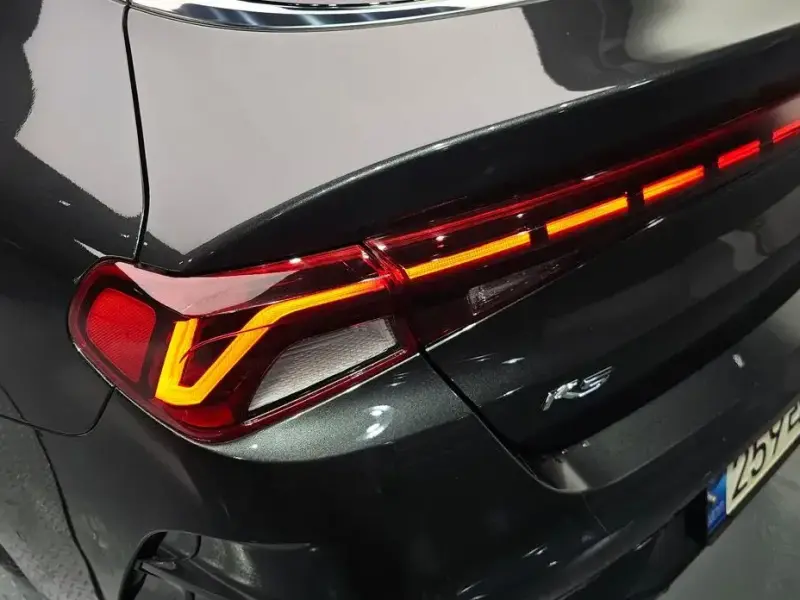 2021 Kia K5 с пробегом 74 976 км