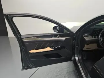 2021 Kia K5 с пробегом 74 976 км