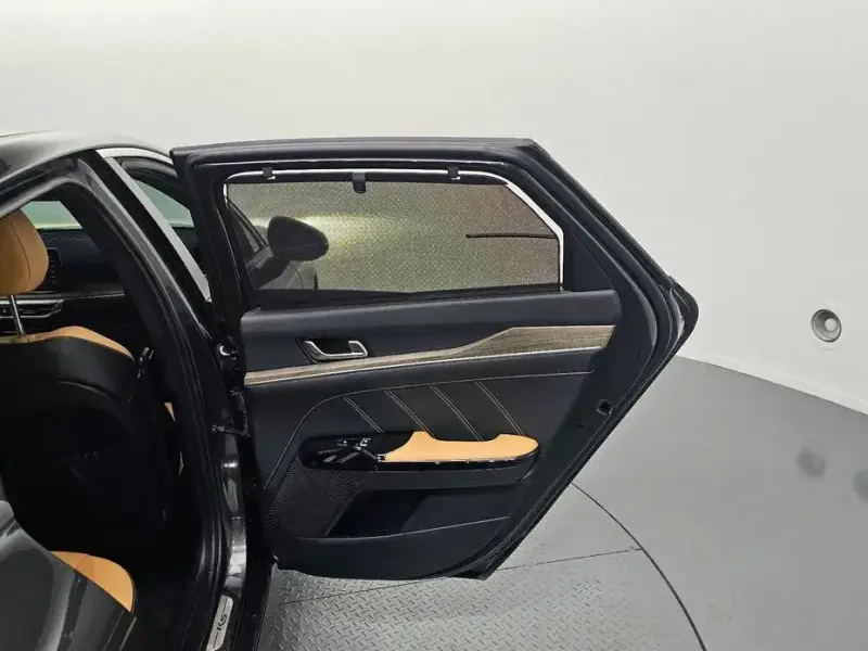 2021 Kia K5 с пробегом 74 976 км