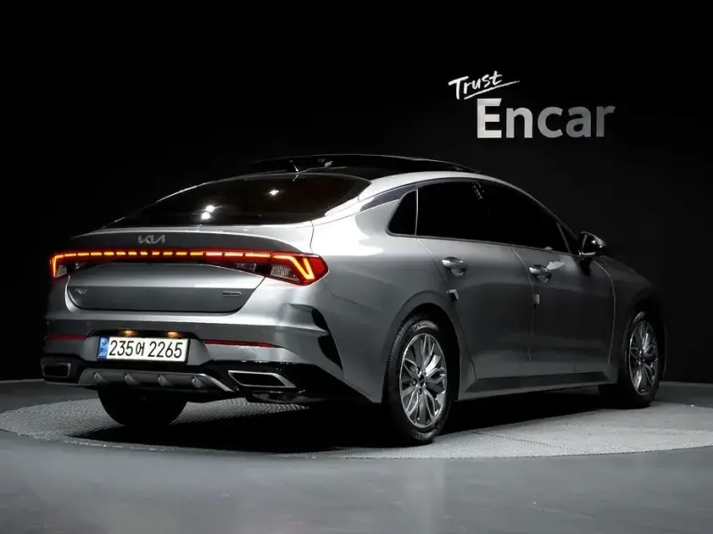 2022 Kia K5 с пробегом 62 906 км