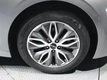 2022 Kia K5 с пробегом 62 906 км