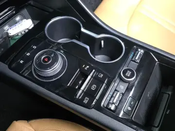 2022 Kia K5 с пробегом 62 906 км