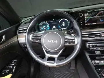 2022 Kia K5 с пробегом 62 906 км