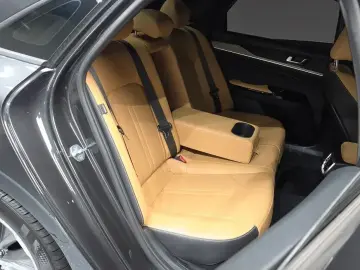 2022 Kia K5 с пробегом 76 593 км