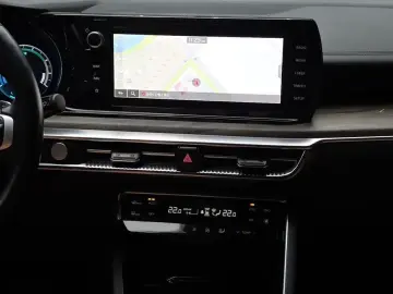 2022 Kia K5 с пробегом 76 593 км
