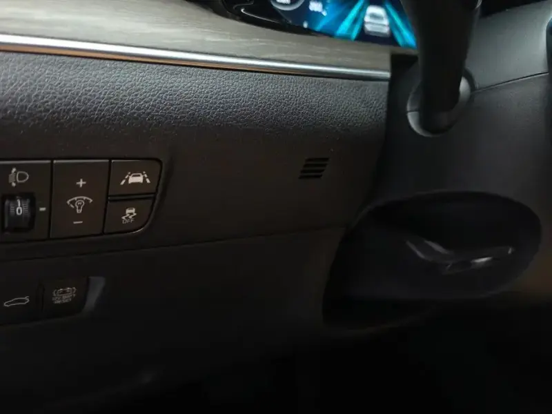 2022 Kia K5 с пробегом 76 593 км