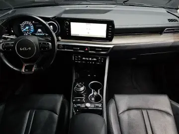 2022 Kia K5 с пробегом 86 181 км
