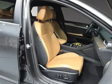 2022 Kia K5 с пробегом 76 593 км