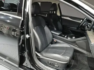 2022 Kia K5 с пробегом 86 181 км