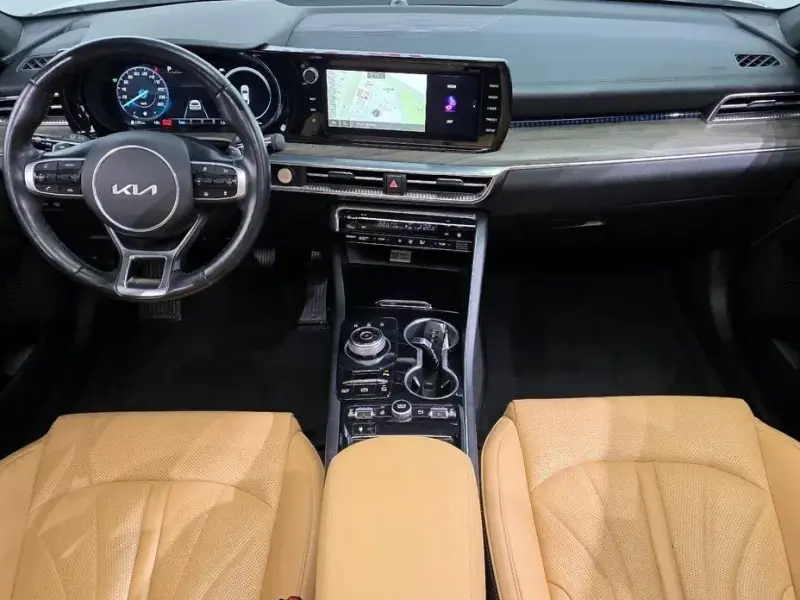 2022 Kia K5 с пробегом 57 245 км