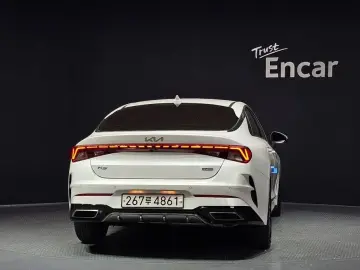 2022 Kia K5 с пробегом 127 054 км