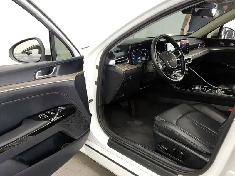 2022 Kia K5 с пробегом 127 054 км