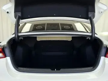 2022 Kia K5 с пробегом 127 054 км