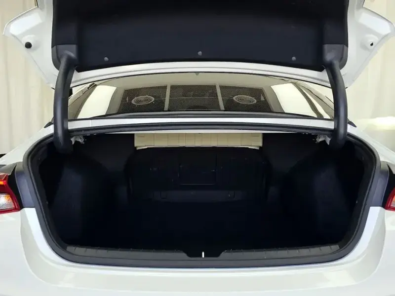 2022 Kia K5 с пробегом 127 054 км