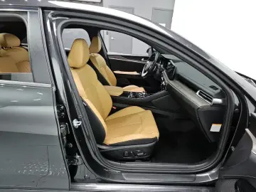 2022 Kia K5 с пробегом 86 959 км