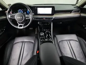 2022 Kia K5 с пробегом 78 491 км