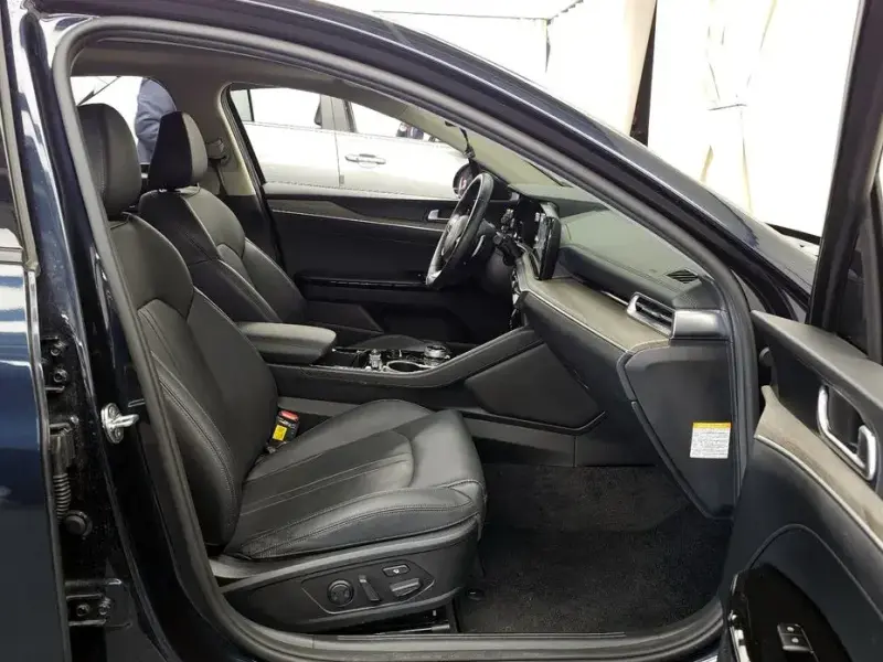 2022 Kia K5 с пробегом 78 491 км