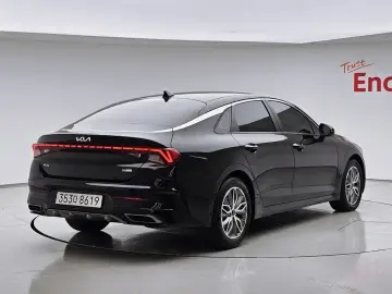 2022 Kia K5 с пробегом 114 453 км