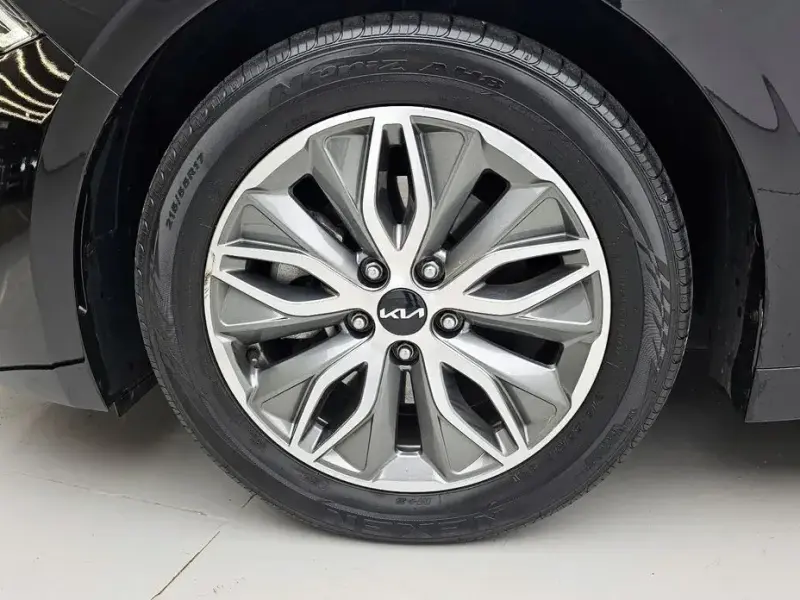2022 Kia K5 с пробегом 114 453 км