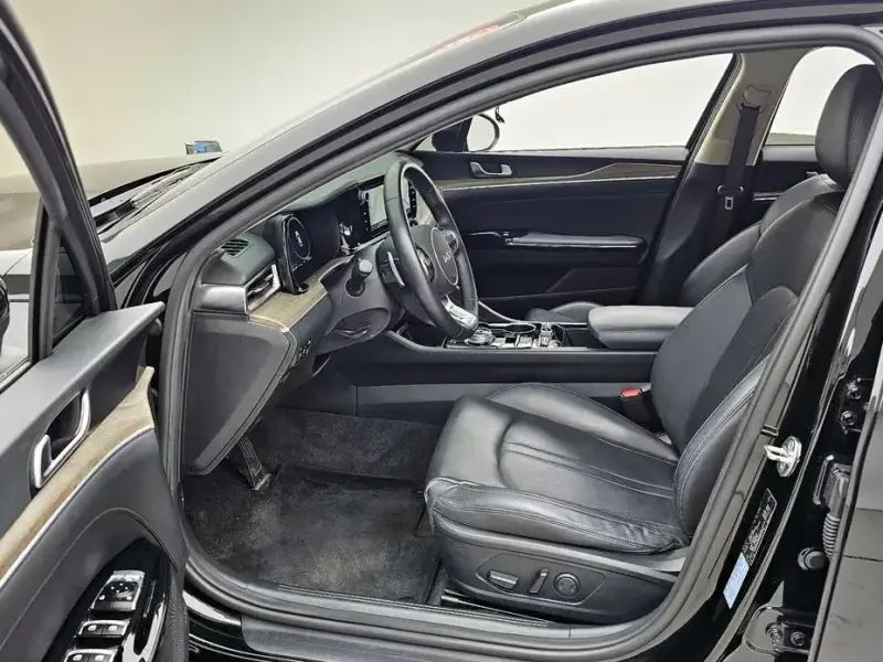 2022 Kia K5 с пробегом 114 453 км