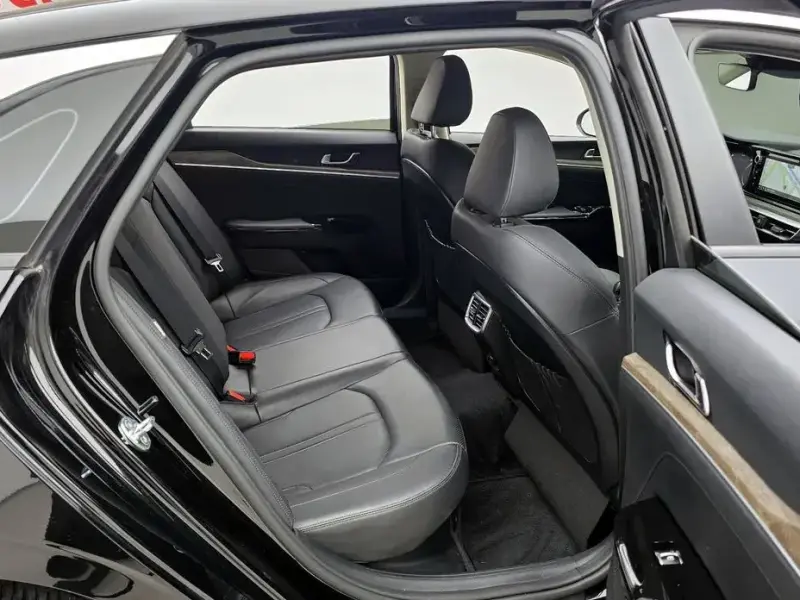 2022 Kia K5 с пробегом 114 453 км