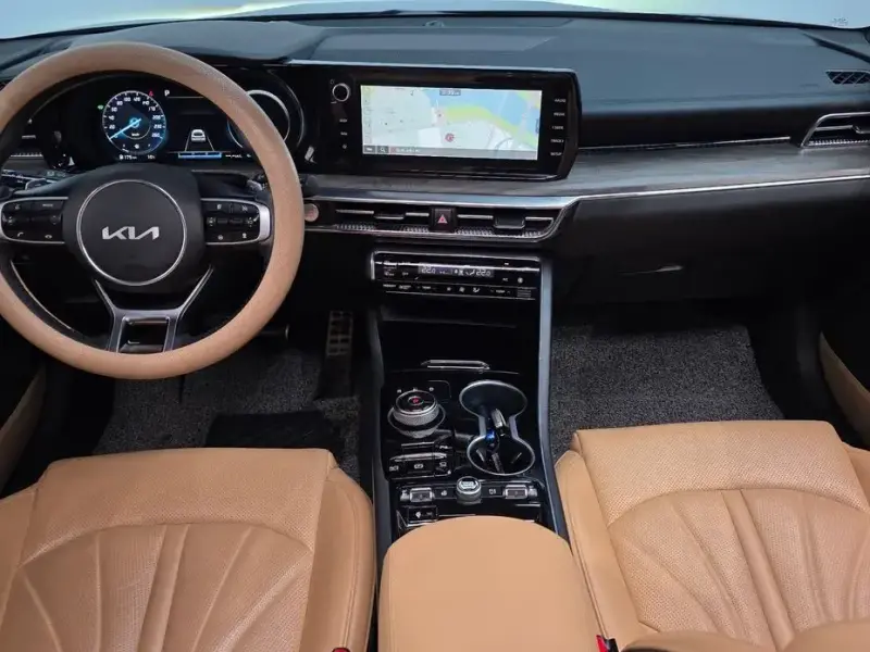 2021 Kia K5 с пробегом 48 110 км
