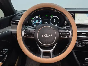 2021 Kia K5 с пробегом 48 110 км