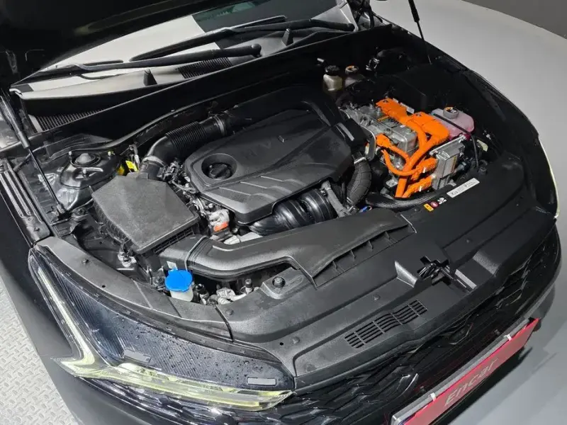 2022 Kia K5 с пробегом 48 205 км