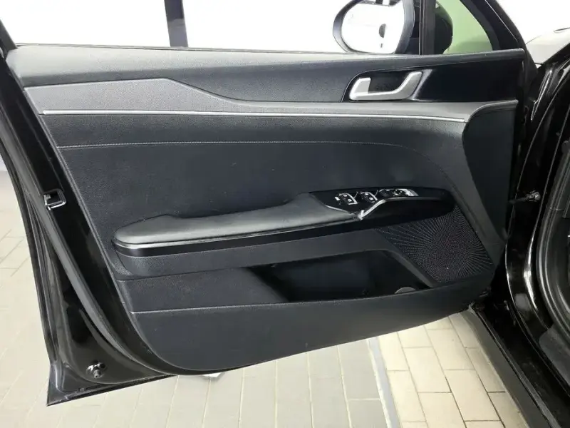 2021 Kia K5 с пробегом 59 648 км