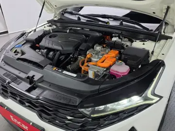 2022 Kia K5 с пробегом 84 723 км