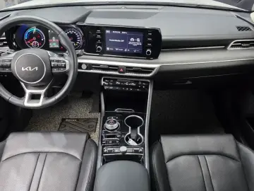 2022 Kia K5 с пробегом 84 723 км