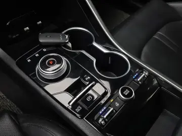 2022 Kia K5 с пробегом 84 723 км